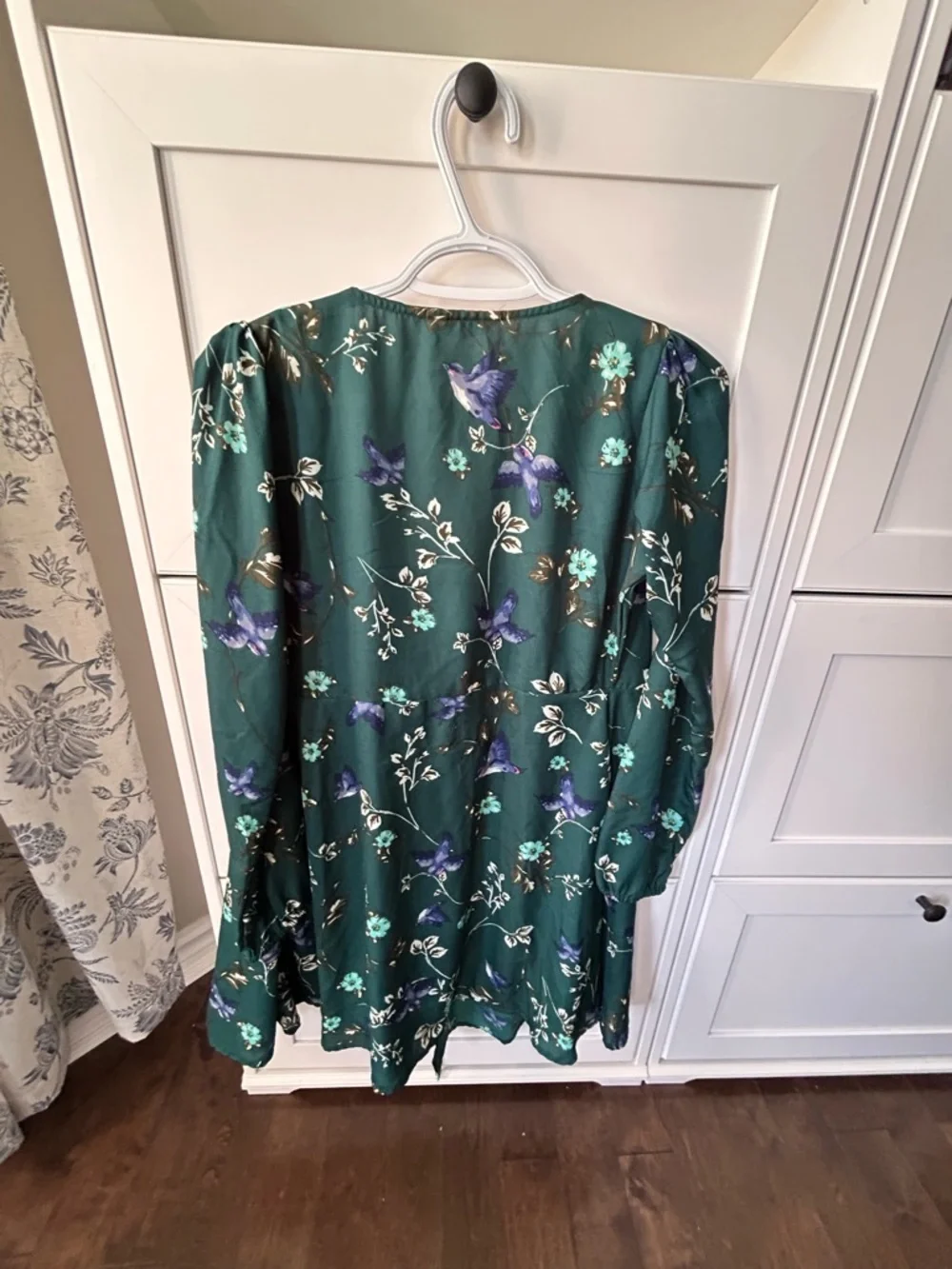 Berrywish Green Floral Bird Print Top - Picture 5 of 7